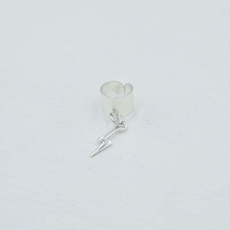 Серьга кафф из серебра Молния