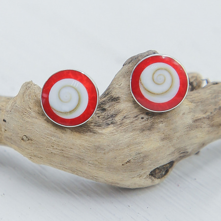 Серьги гвоздики с ракушкой «Shiva eye (Глаз Шивы) Красные малые»