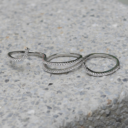 Кольцо на три пальца с фианитами